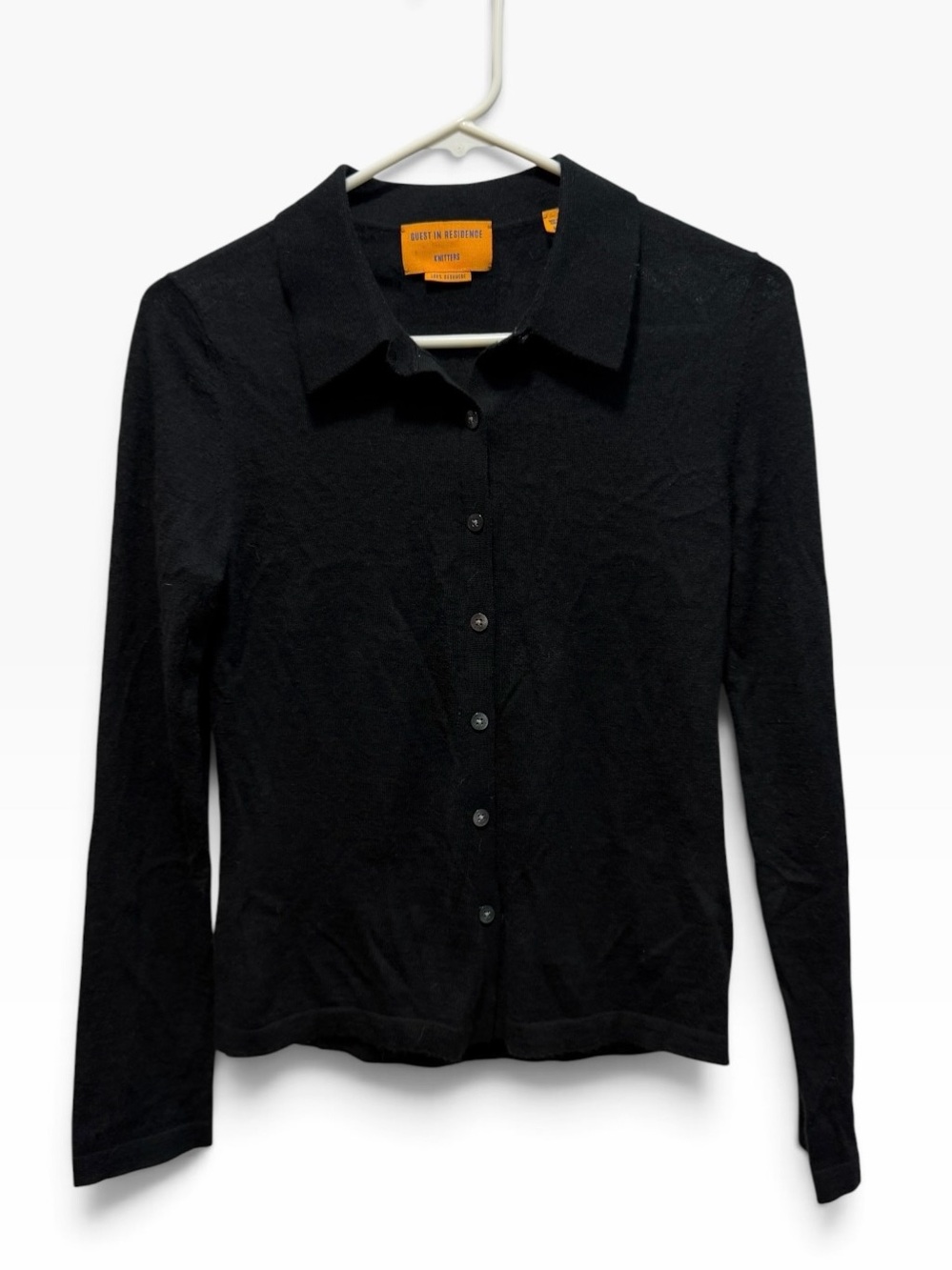 Guest In Residence Knitters Elle Thin Black Cashmere Button Quiet Luxury Size M